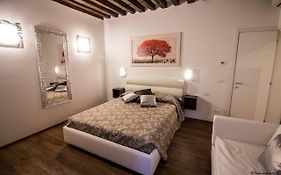 Silver Suite